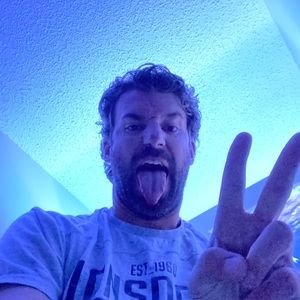 Meet your Posher, Evan